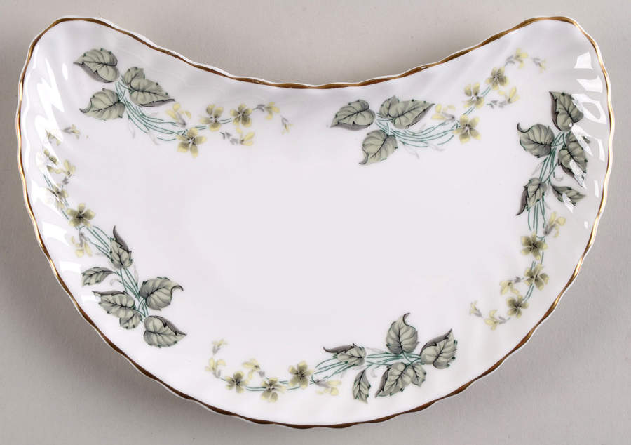 Greenwich Crescent Salad Plate by Minton-1