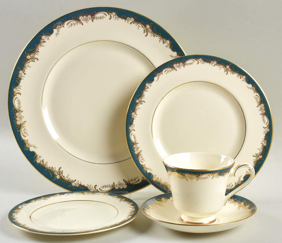 Grosvenor 5 Piece Place Setting by Minton-1