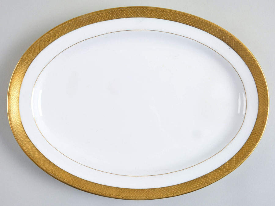 H1346 13" Oval Serving Platter by Minton-1