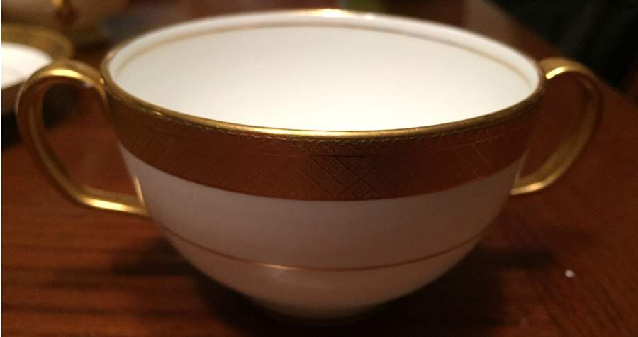 H1346 Flat Bouillon Cup by Minton-1