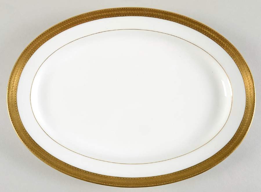 H1935 13" Oval Serving Platter by Minton-1