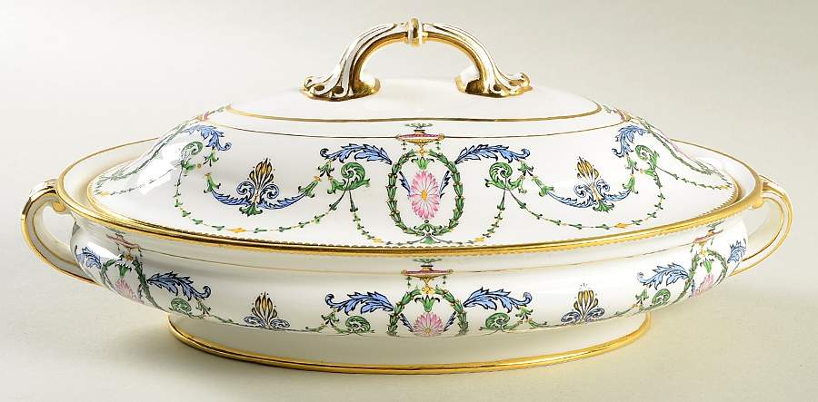 H2581 Oval Covered Vegetable by Minton-1