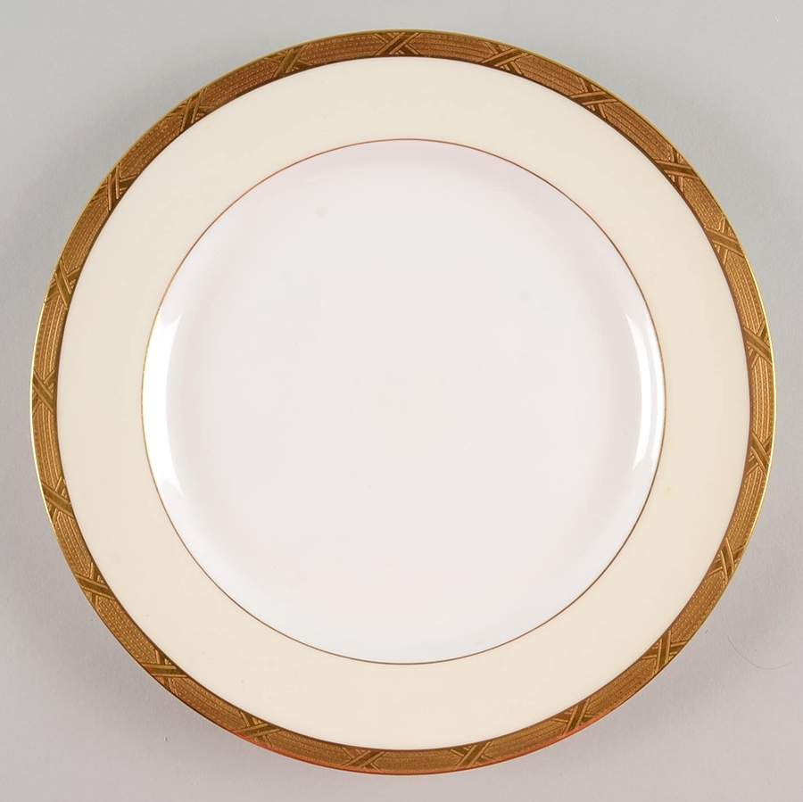 H2801 Luncheon Plate by Minton-1