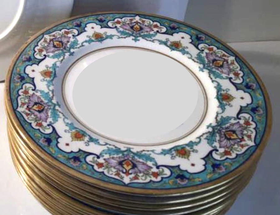 H2922 Dinner Plate by Minton-1