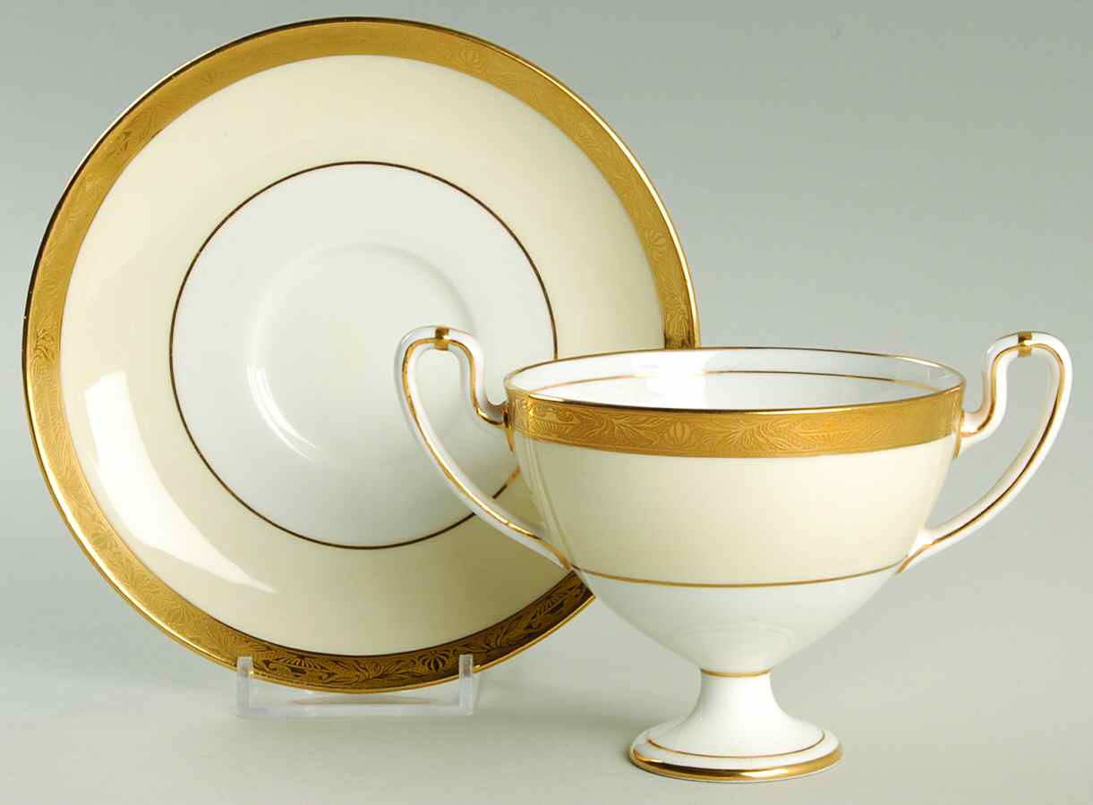 H3045 Footed Bouillon Cup & Saucer by Minton-1