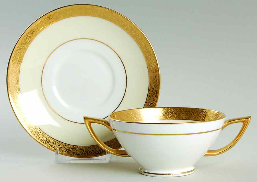 H3046 Footed Bouillon Cup & Saucer by Minton-1