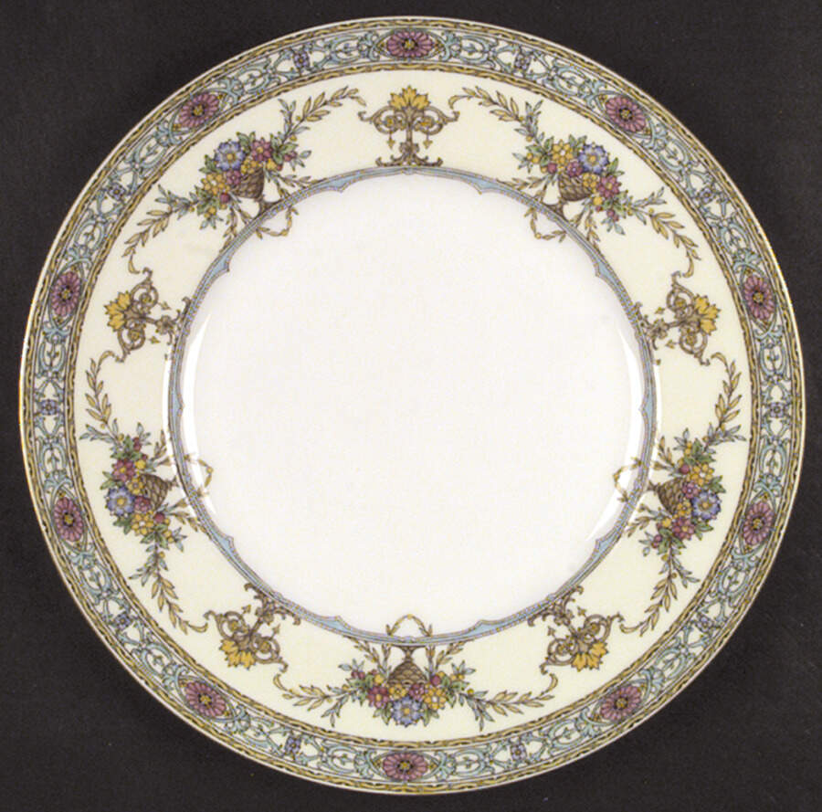 H3673 Dinner Plate by Minton-1