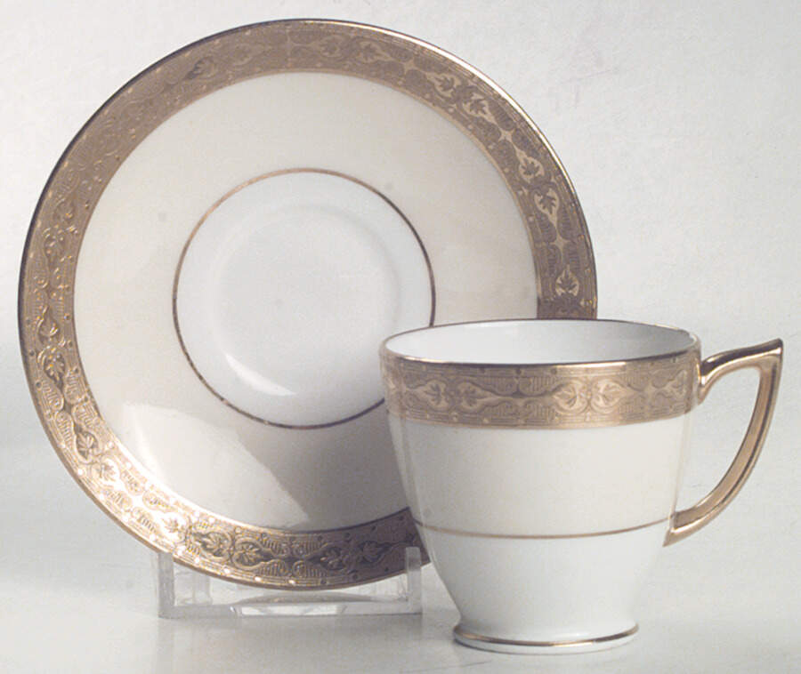 H3706 Footed Demitasse Cup & Saucer Set by Minton-1