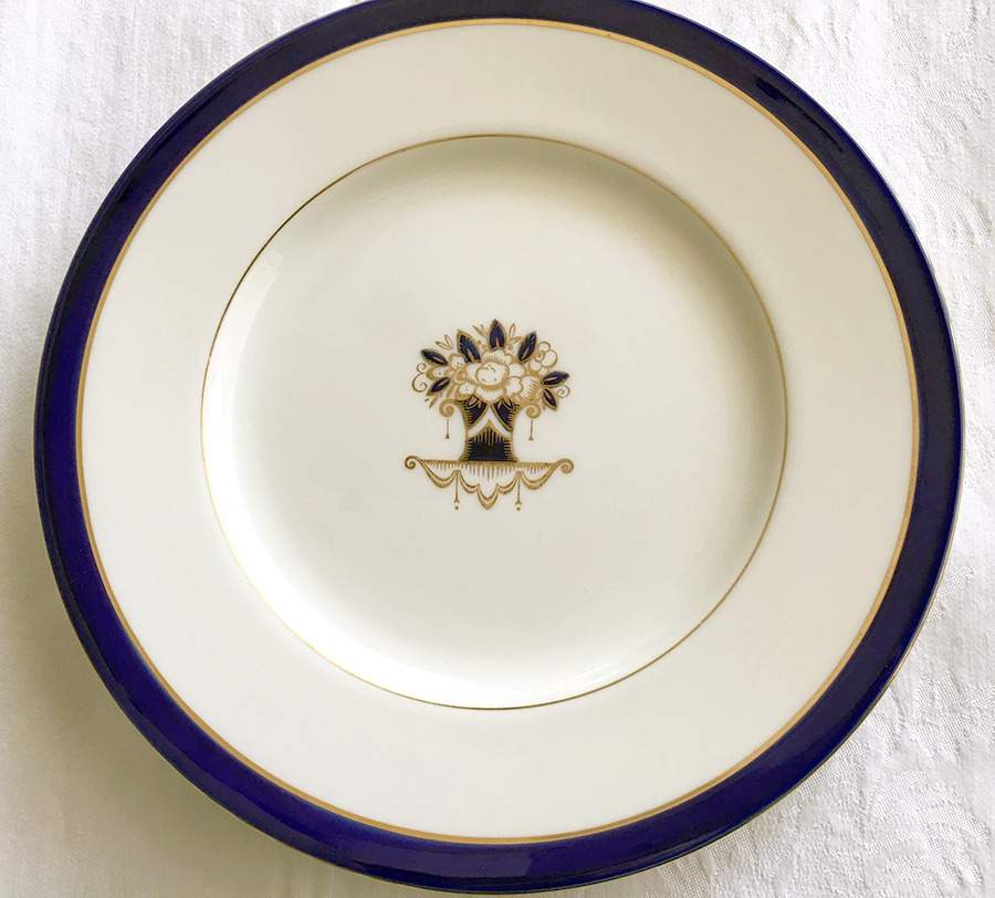 H4147 Dinner Plate by Minton-1