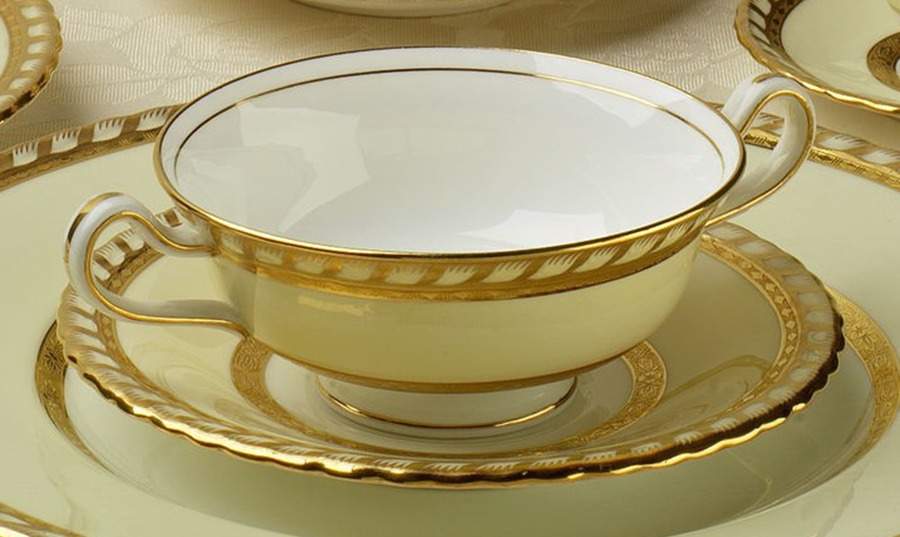 H4220 Footed Cream Soup Bowl & Saucer Set by Minton-1