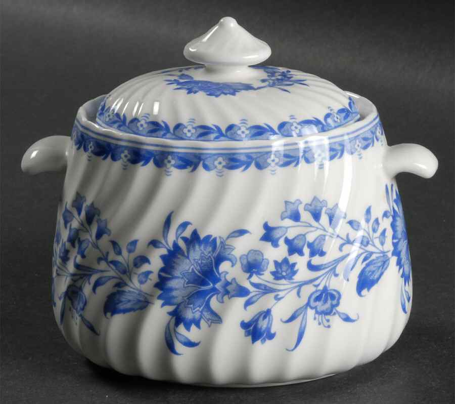Hardwicke Hall Sugar Bowl & Lid by Minton-1