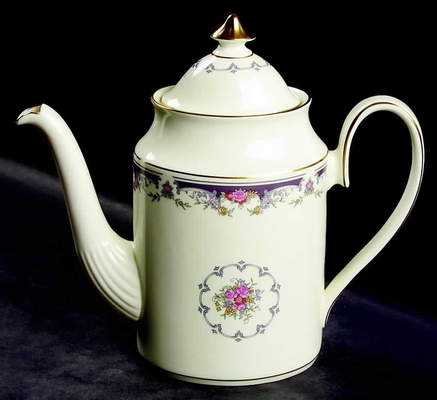 Hanbridge Coffee Pot & Lid by Minton-1