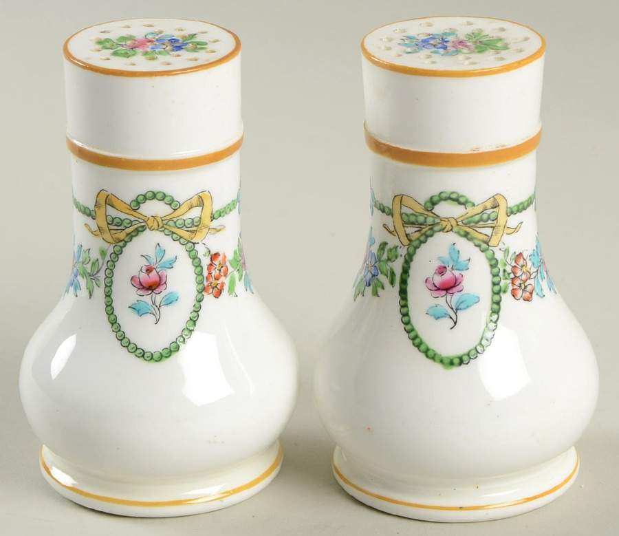 Ivanhoe Salt & Pepper Set by Minton-1