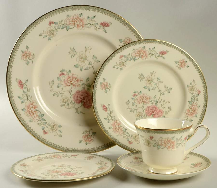 Jasmine 5 Piece Place Setting by Minton-1
