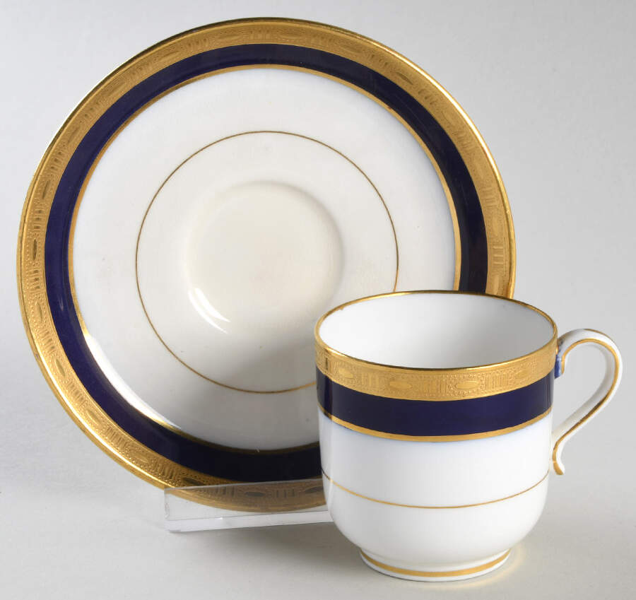 K136 Footed Demitasse Cup & Saucer Set by Minton-1