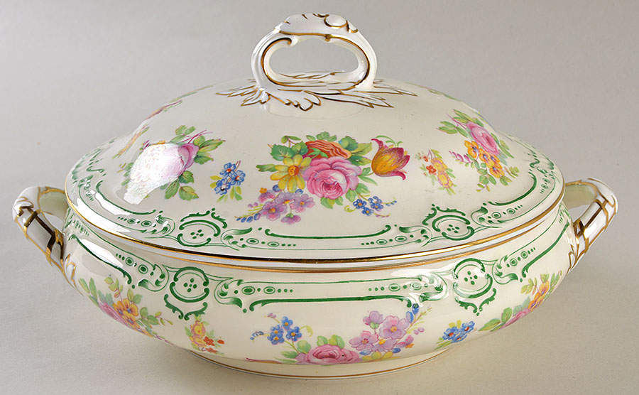 Lady Claire Round Covered Vegetable by Minton-1