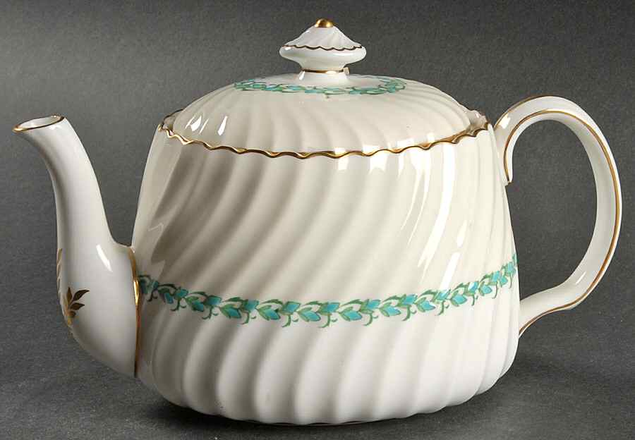 Lady Rodney (Cream Rim) Small Teapot & Lid by Minton-1