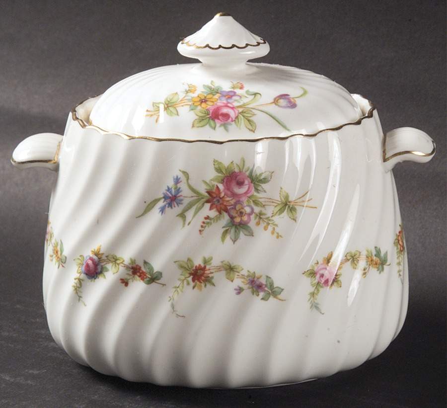 Lorraine (#S560, White Border) Sugar Bowl & Lid by Minton-1