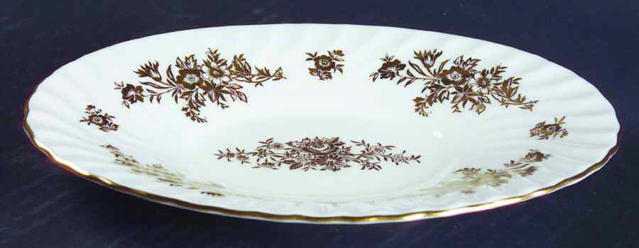Marlow Gold Underplate for Gravy Boat by Minton-1