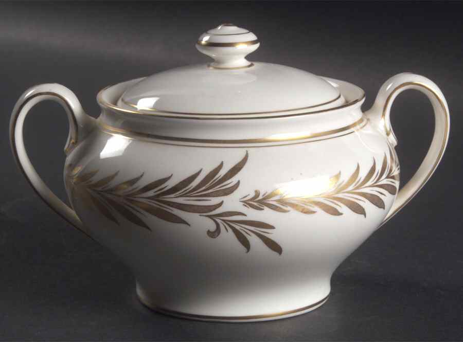 Malta Gold (H4901) Sugar Bowl & Lid by Minton-1