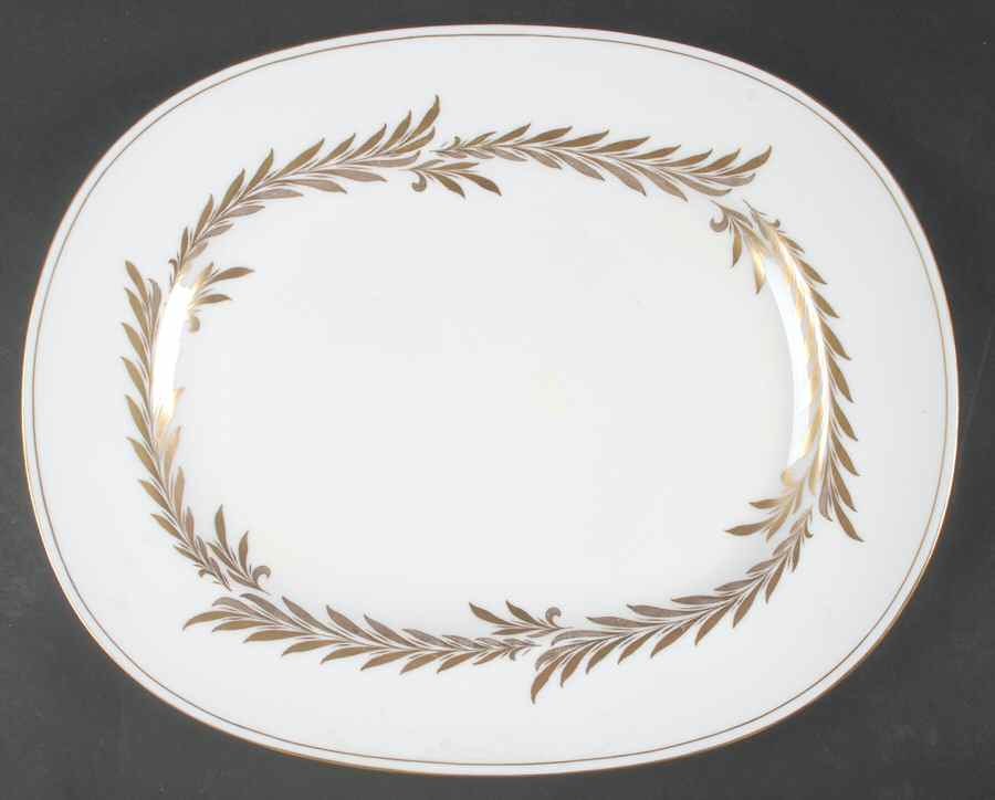 Malta Gold (H4901) 15" Oval Serving Platter by Minton-1