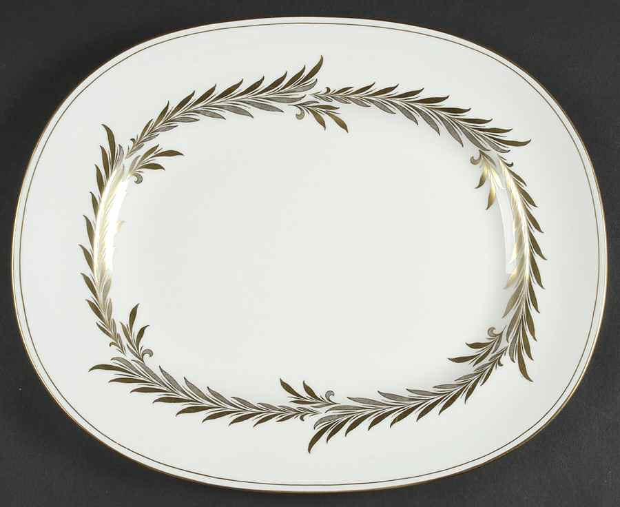Malta Gold (H4901) 13" Oval Serving Platter by Minton-1