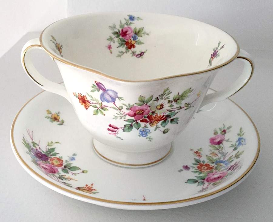 Marlow (Older, Globe Backstamp) Individual Gravy Boat & Plate by Minton-1