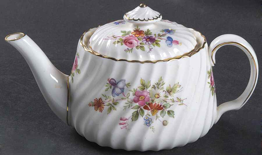 Marlow (Older, Globe Backstamp) Individual Teapot & Lid by Minton-1