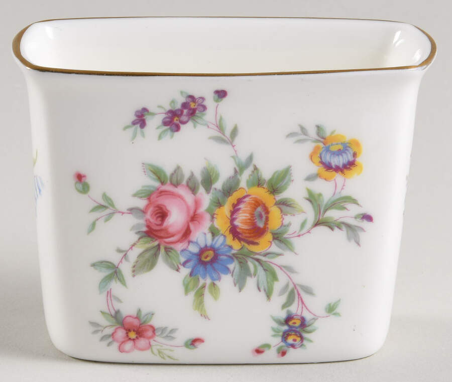 Marlow (Newer, Wreath Backstamp) Cigarette Holder by Minton-1