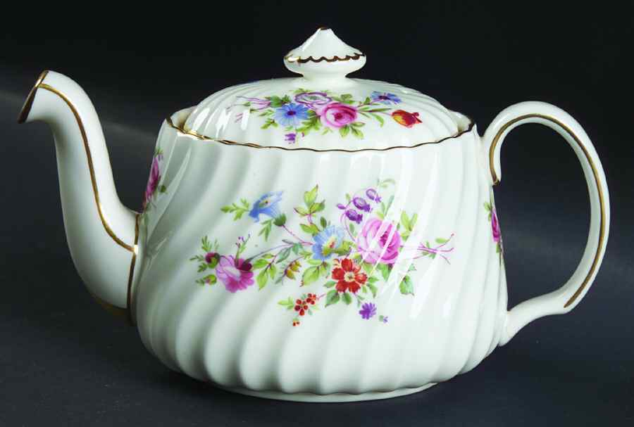 Marlow (Newer, Wreath Backstamp) Mini Teapot & Lid by Minton-1