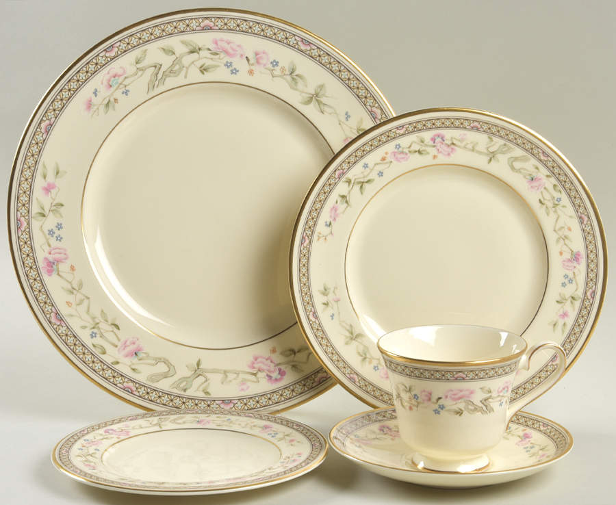 Marquesa 5 Piece Place Setting by Minton-1
