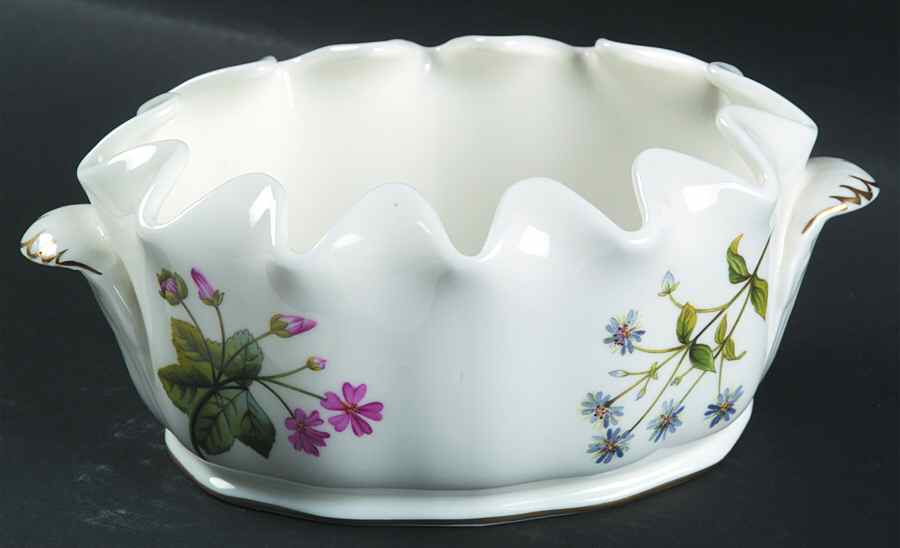 Meadow Scalloped Small Centerpiece by Minton-1