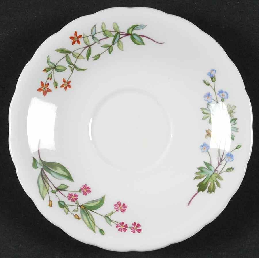 Meadow Scalloped Saucer for Oversized Cup by Minton-1