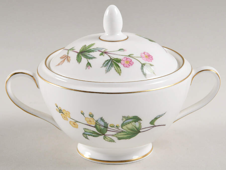 Meadow Smooth Sugar Bowl & Lid by Minton-1
