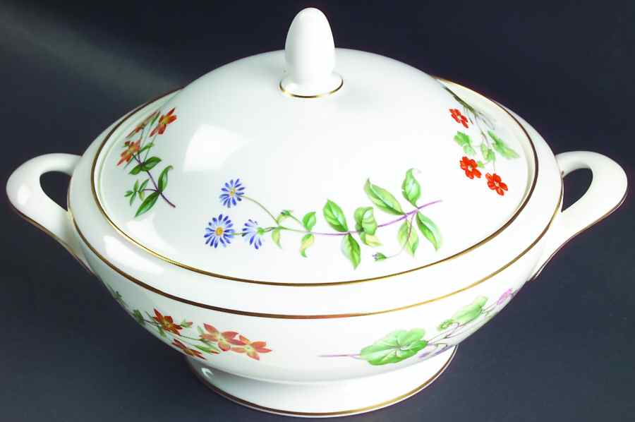 Meadow Smooth Round Covered Vegetable by Minton-1