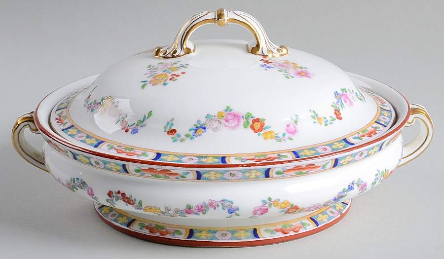 Minton Rose (Older, Smooth) Round Covered Vegetable by Minton-1