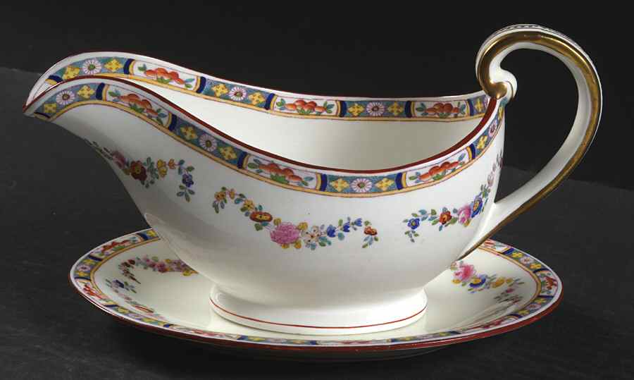 Minton Rose (Older, Smooth) Gravy Boat & Underplate/Relish by Minton-1