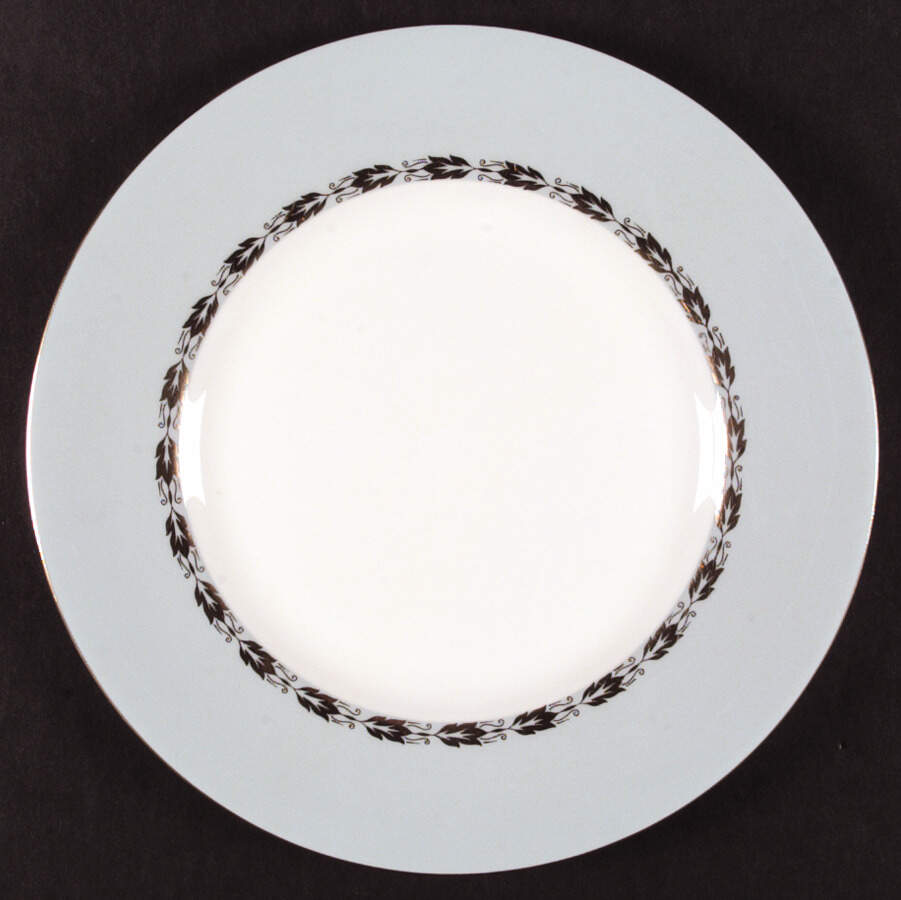 Parkwood Turquoise Dinner Plate by Minton-1