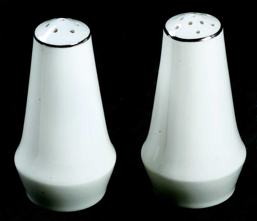 Platinum Monarch Salt & Pepper Set by Minton-1