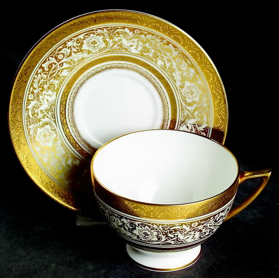 Porcelain Ball Ivory Footed Cup & Saucer Set by Minton-1