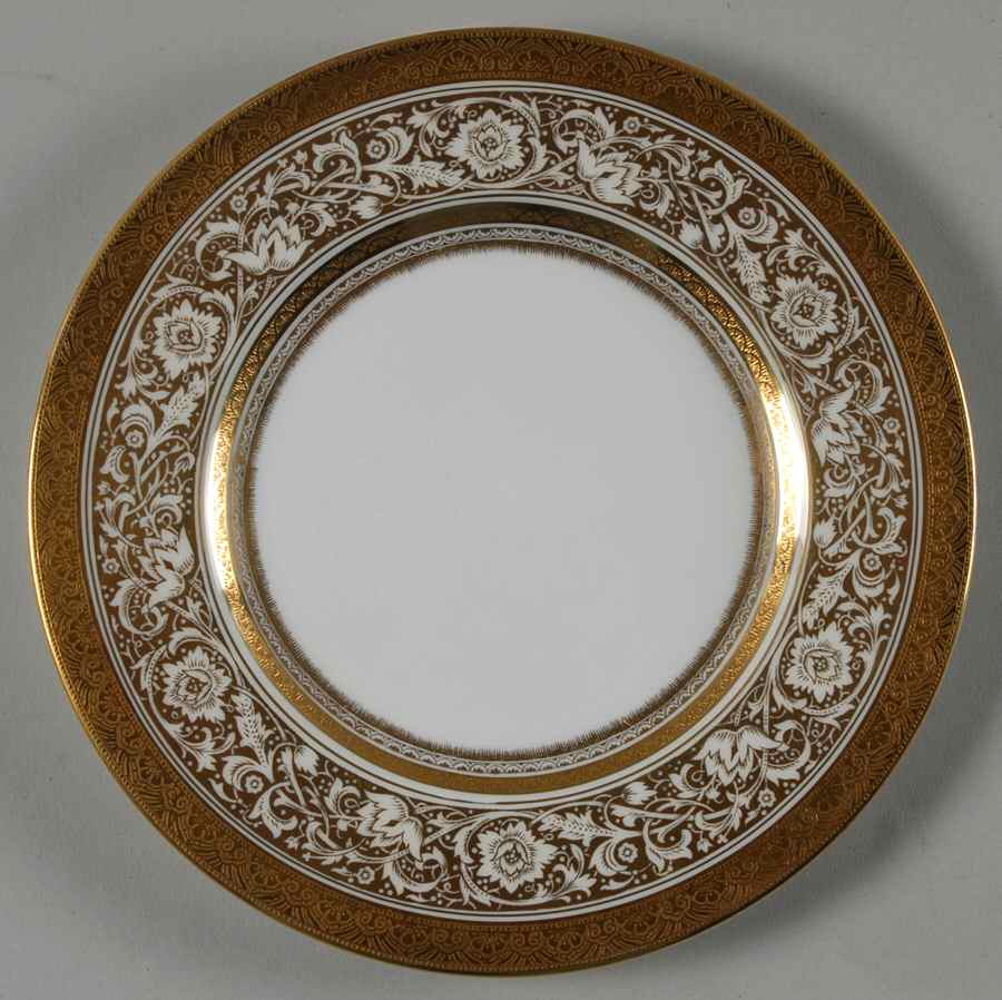 Porcelain Ball Ivory Salad Plate by Minton-1