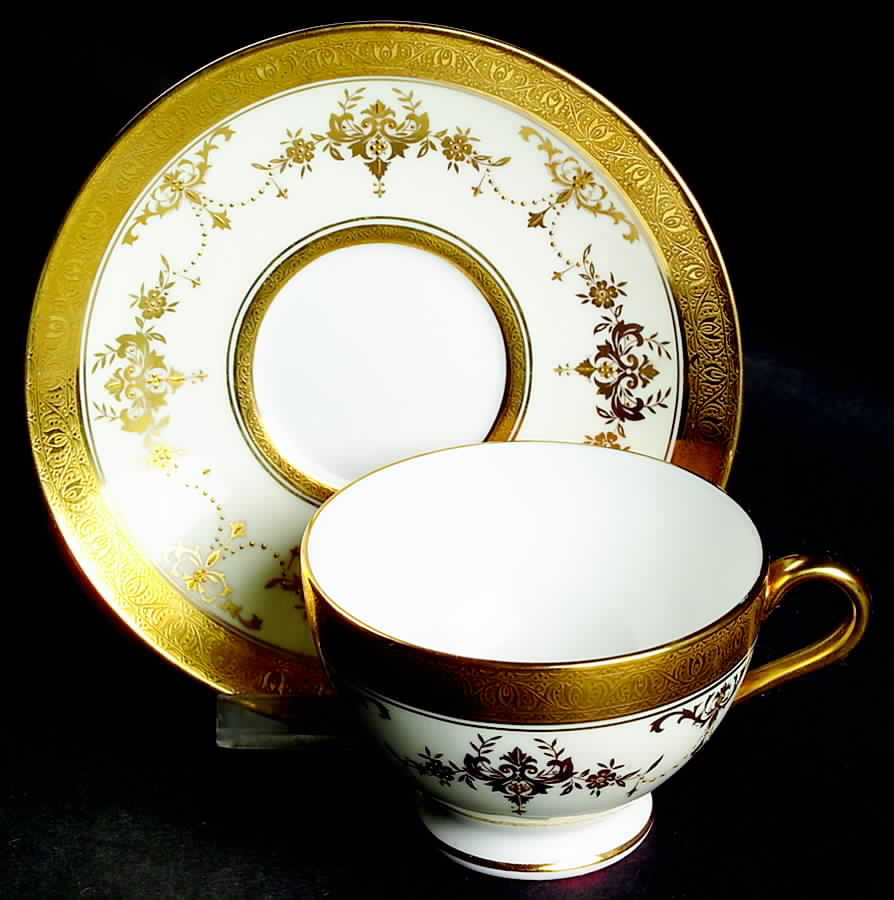 Riverton Footed Cup & Saucer Set by Minton-1