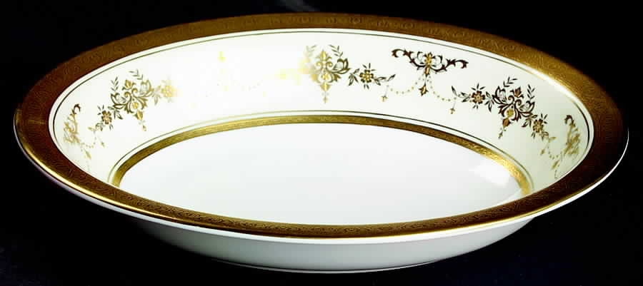 Riverton 10" Oval Vegetable Bowl by Minton-1