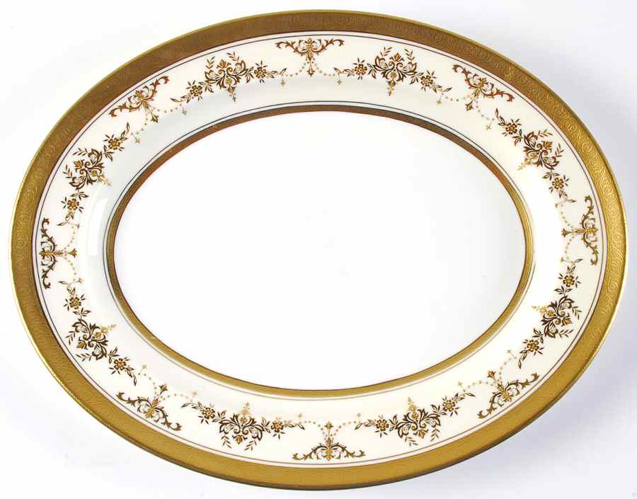 Riverton 13" Oval Serving Platter by Minton-1
