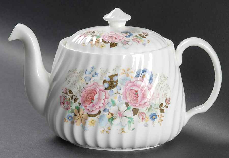 Rose Garland Teapot & Lid by Minton-1