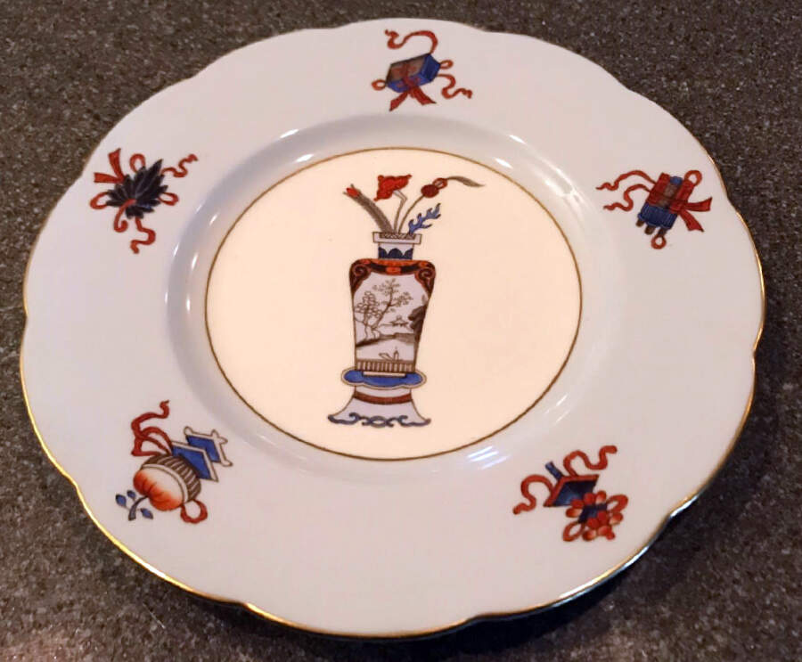 S537 Luncheon Plate by Minton-1