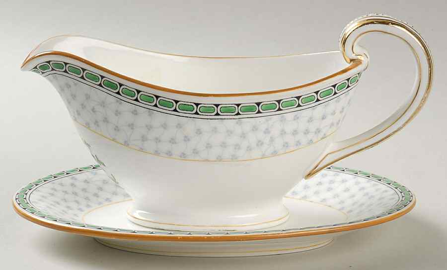 Salisbury Gravy Boat & Underplate by Minton-1