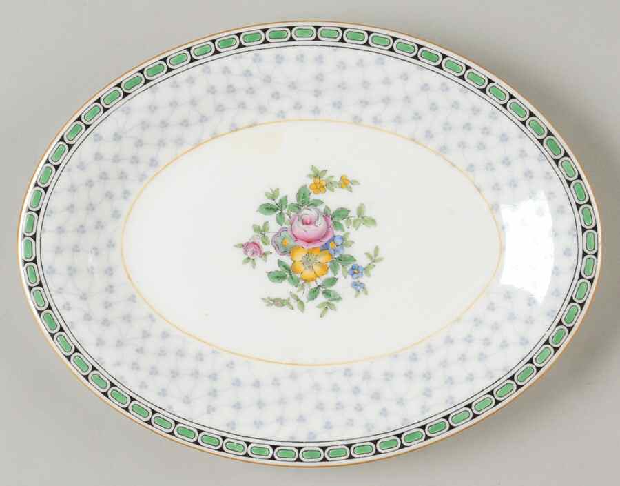Salisbury Underplate for Gravy Boat by Minton-1