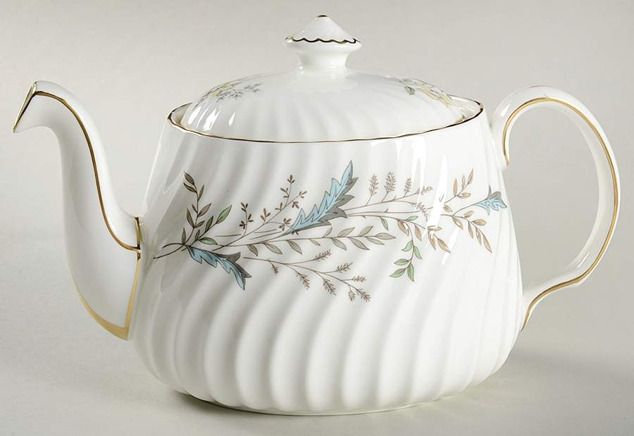 Seaforth Teapot & Lid by Minton-1