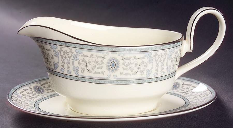 Sharnwood Gravy Boat & Underplate by Minton-1